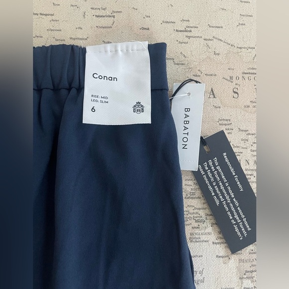 🆕Aritzia Babaton Conan Cropped, Slim-leg Trousers - Picture 7 of 13